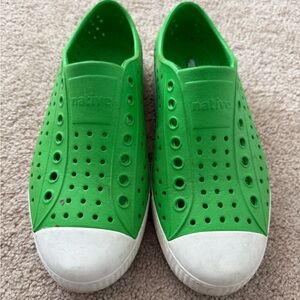 Native Kids Bright Green Water Shoes
